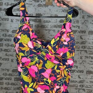 Lands end | women floral tankini swim top padded